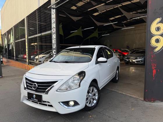 NISSAN VERSA 1.6 16V FLEX SV 4P XTRONIC